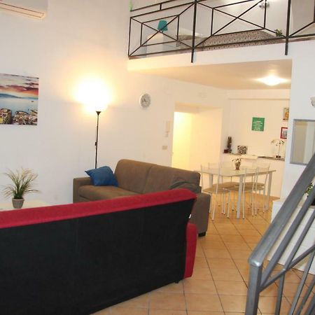 Appartamento Ai Tribunali Neapel Exterior foto