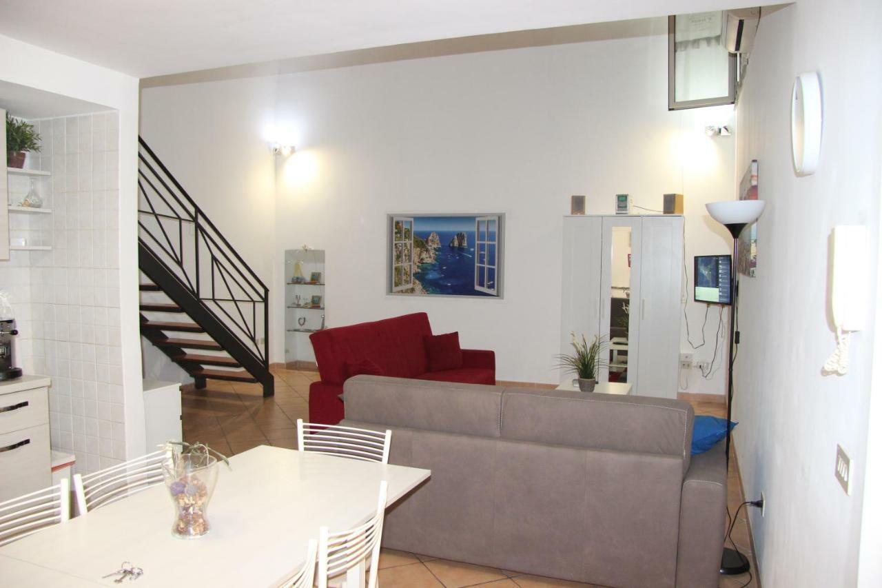 Appartamento Ai Tribunali Neapel Exterior foto